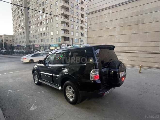 Mitsubishi Pajero 2007, 172,000 km - 3.0 l - Bakı