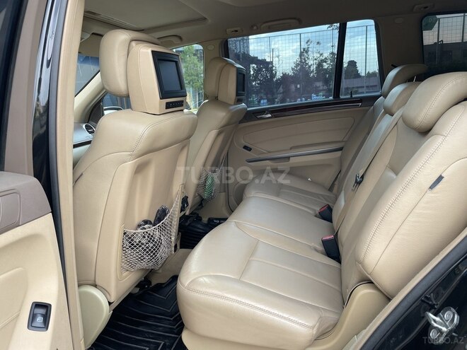 Mercedes GL 550 2008, 166,000 km - 5.5 l - Bakı