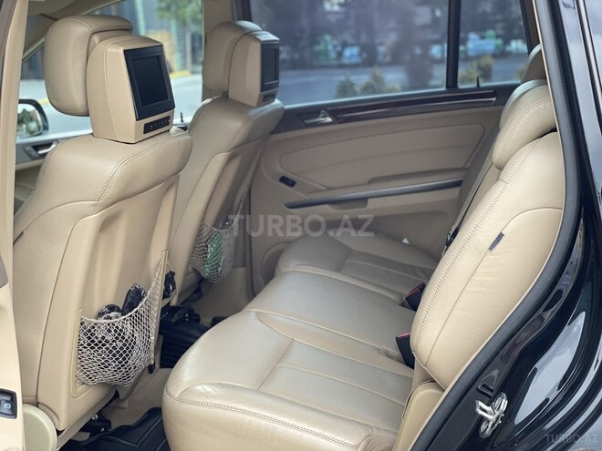 Mercedes GL 550 2008, 166,000 km - 5.5 l - Bakı