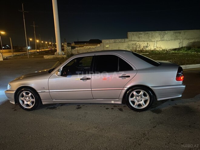 Mercedes C 180 1997, 372,000 km - 1.8 l - Bakı