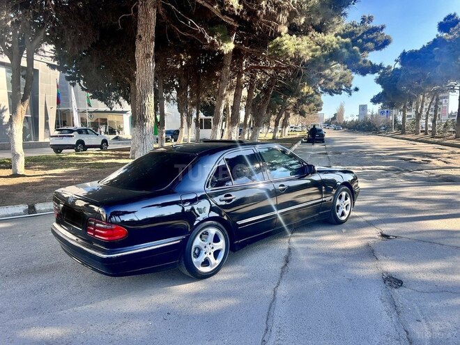 Mercedes E 220 2000, 321,521 km - 2.2 л - Bakı
