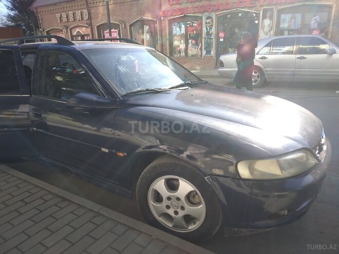 Opel Vectra 1999, 524,660 km - 2.0 l - Quba