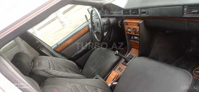 Mercedes E 200 1993, 312,563 km - 2.0 l - Sumqayıt