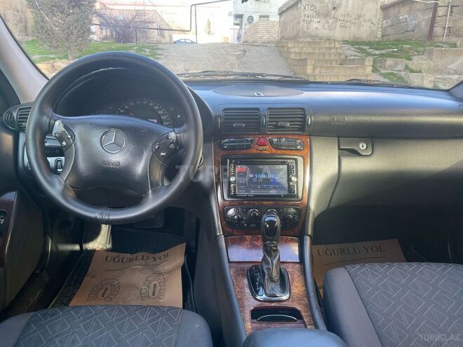 Mercedes C 200 2000, 230,000 km - 2.0 л - Bakı
