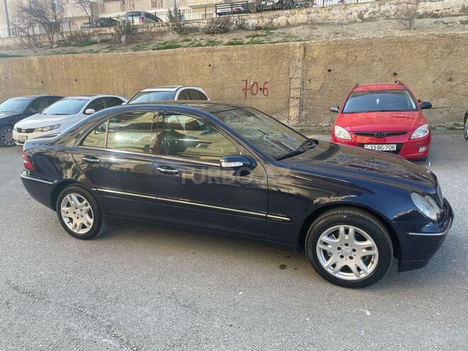 Mercedes C 200 2000, 230,000 km - 2.0 л - Bakı