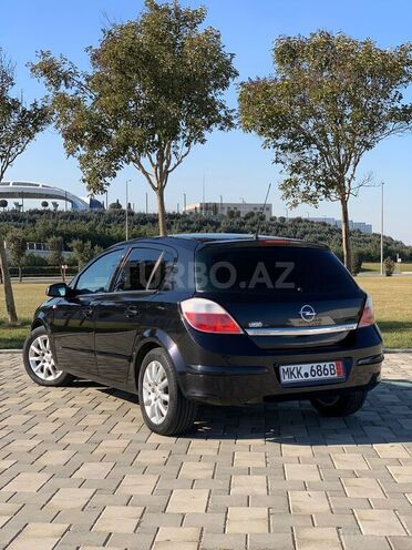 Opel Astra 2005, 195,000 km - 1.3 l - Bakı