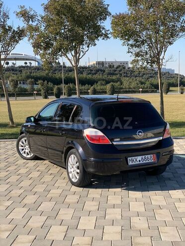 Opel Astra 2005, 195,000 km - 1.3 l - Bakı