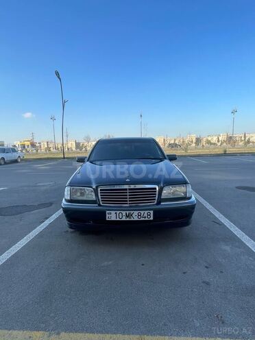 Mercedes C 200 1999, 260,000 km - 2.0 l - Sumqayıt