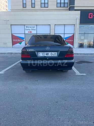 Mercedes C 200 1999, 260,000 km - 2.0 l - Sumqayıt