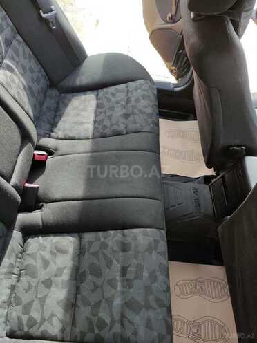 Mercedes C 200 1999, 298,000 km - 2.0 l - Quba