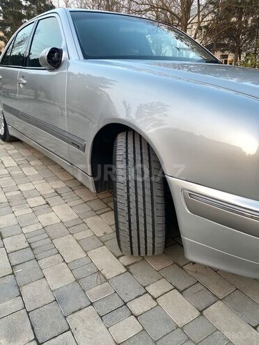 Mercedes E 220 2000, 510,000 km - 2.2 l - Sabirabad