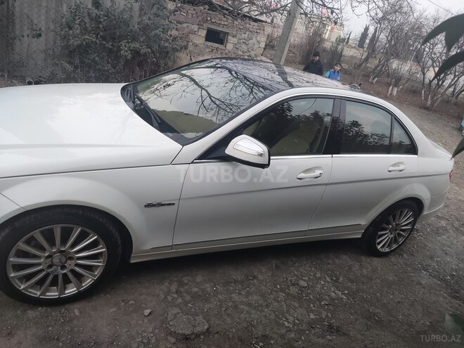 Mercedes C 300 2008, 150,000 km - 3.0 l - Gəncə