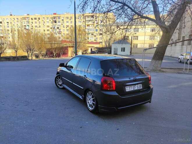 Toyota Corolla 2006, 258,000 km - 1.4 l - Bakı