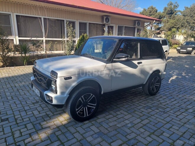 LADA (VAZ) Niva 2011, 250,000 km - 1.7 л - Bakı