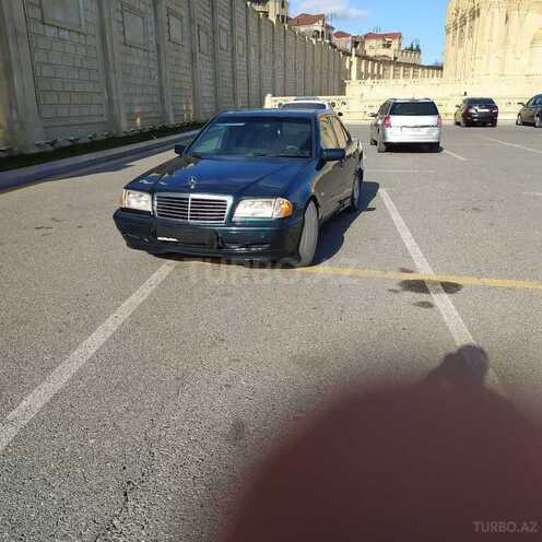 Mercedes C 180 1997, 431,000 km - 1.8 л - Bakı