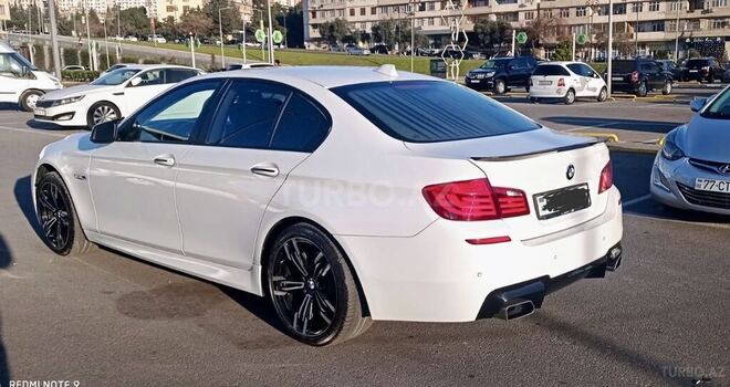 BMW 528 2011, 270,000 km - 2.0 l - Bakı