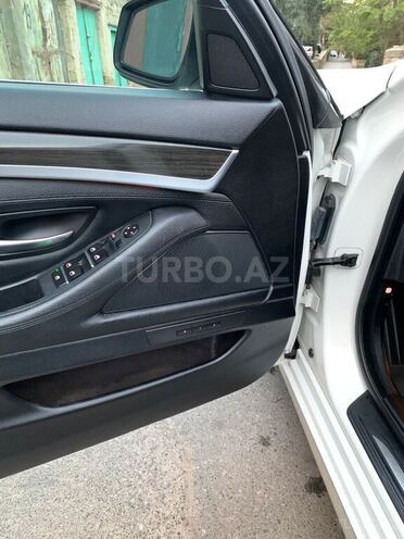 BMW 528 2011, 270,000 km - 2.0 l - Bakı