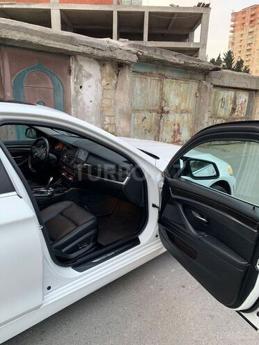 BMW 528 2011, 270,000 km - 2.0 l - Bakı
