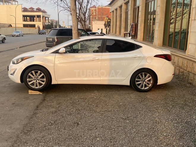 Hyundai Elantra 2014, 111,045 km - 1.8 л - Gəncə