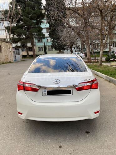 Toyota Corolla 2013, 172,500 km - 1.6 l - Xırdalan