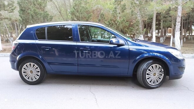 Opel Astra 2009, 168,765 km - 1.4 l - Sumqayıt
