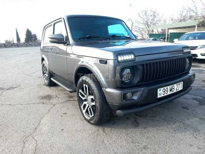 LADA (VAZ) Niva 2015, 102,000 km - 1.7 l - Zaqatala