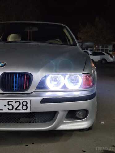 BMW 528 1997, 215,300 km - 2.8 l - Beyləqan