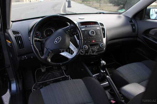 Kia Ceed 2011, 212,000 km - 1.6 l - Ağdaş