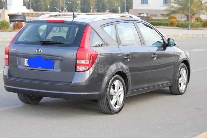 Kia Ceed 2011, 212,000 km - 1.6 l - Ağdaş