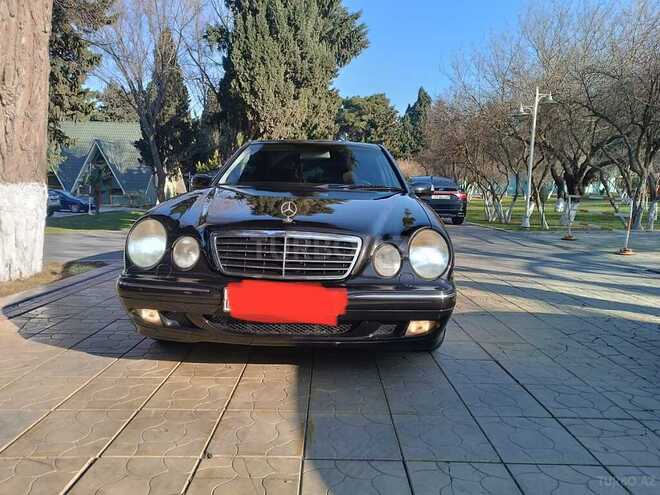 Mercedes E 220 2001, 360,000 km - 2.2 l - Bakı