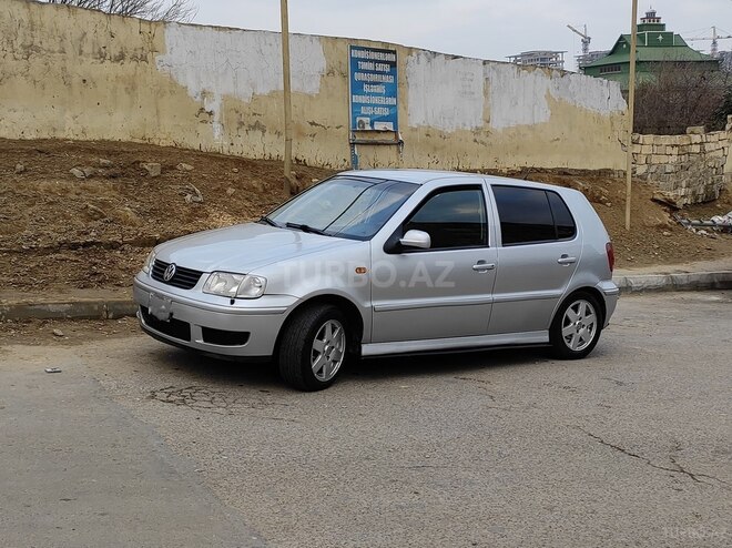 Volkswagen Polo 2000, 240,000 km - 1.4 l - Bakı