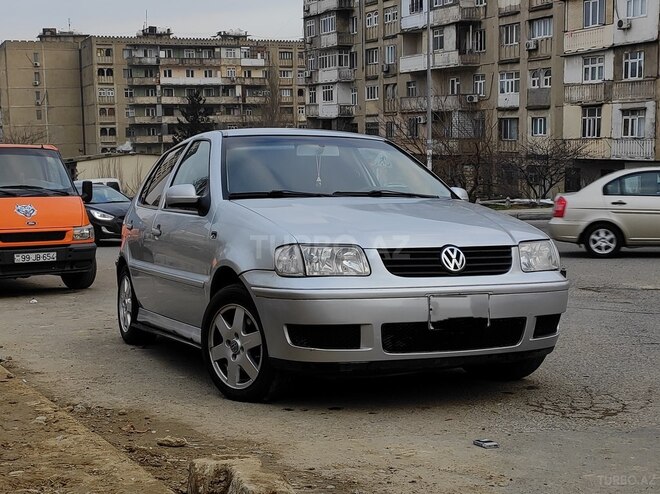 Volkswagen Polo 2000, 240,000 km - 1.4 l - Bakı