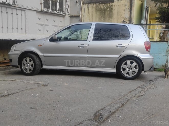 Volkswagen Polo 2000, 240,000 km - 1.4 l - Bakı
