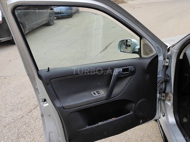 Volkswagen Polo 2000, 240,000 km - 1.4 l - Bakı