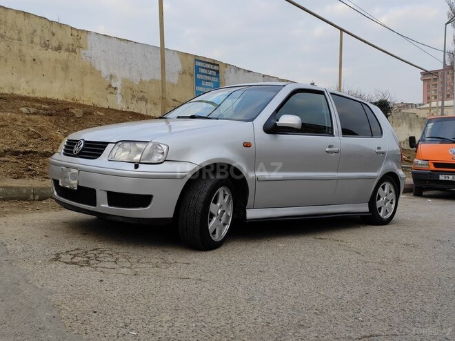 Volkswagen Polo 2000, 240,000 km - 1.4 l - Bakı