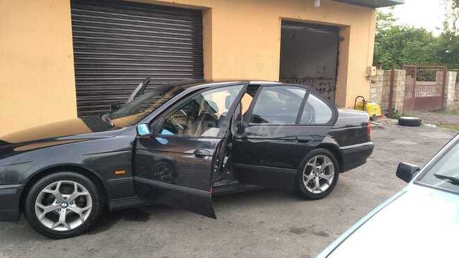 BMW 520 1996, 100,000 km - 2.0 л - Balakən