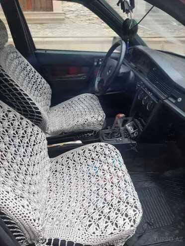 Mercedes 190 1992, 99,494 km - 1.8 l - Gəncə