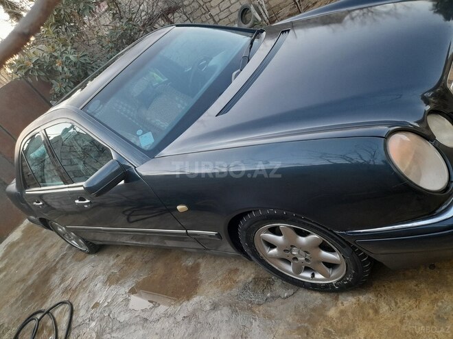 Mercedes E 230 1996, 440,000 km - 2.3 l - Bakı