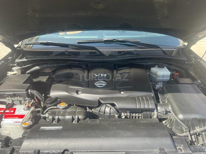 Nissan Patrol 2013, 102,000 km - 5.6 л - Bakı
