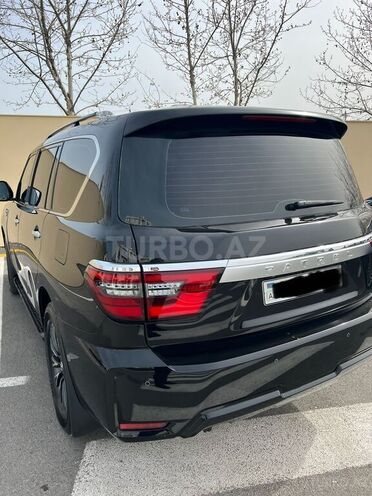 Nissan Patrol 2013, 102,000 km - 5.6 л - Bakı