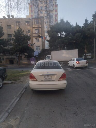 Nissan Sunny 2008, 198,000 km - 1.3 l - Bakı