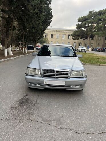 Mercedes C 180 1999, 263,000 km - 1.8 л - Sumqayıt