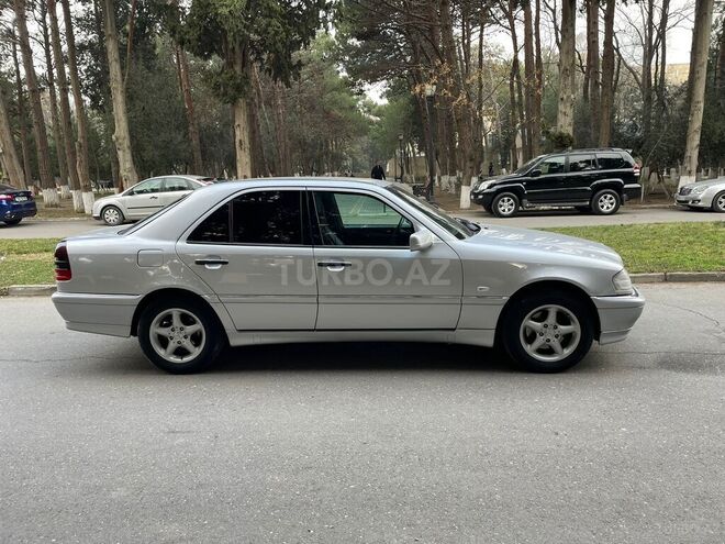 Mercedes C 180 1999, 263,000 km - 1.8 л - Sumqayıt