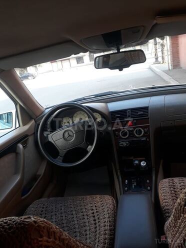 Mercedes C 200 1997, 249,000 km - 2.0 l - Gəncə