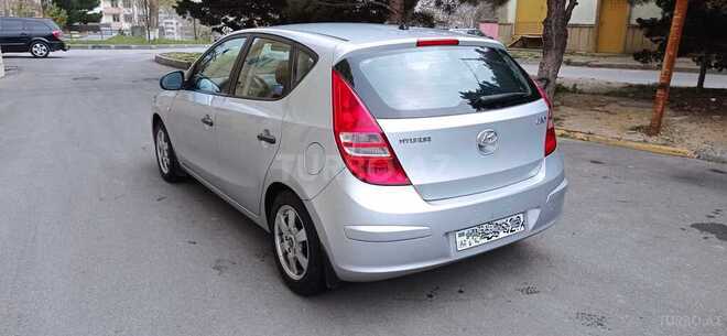 Hyundai i30 2009, 188,000 km - 1.4 л - Bakı