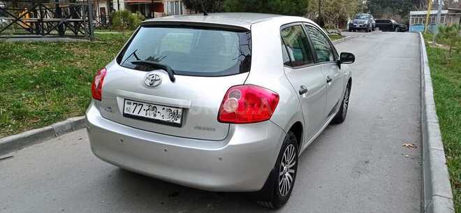 Toyota Auris 2008, 205,000 km - 1.4 л - Bakı