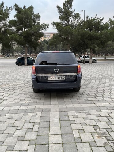 Opel Astra 2006, 167,000 km - 1.4 l - Sumqayıt