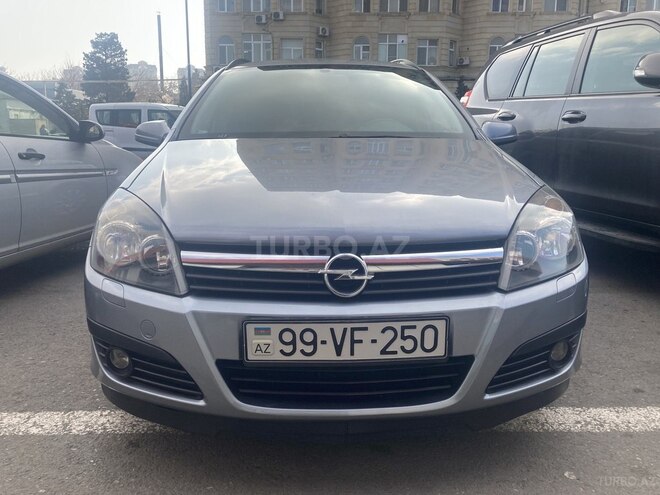 Opel Astra 2006, 233,000 km - 1.3 l - Bakı