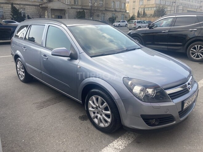 Opel Astra 2006, 233,000 km - 1.3 l - Bakı