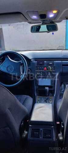 Mercedes E 240 1998, 327,000 km - 2.4 l - Bakı